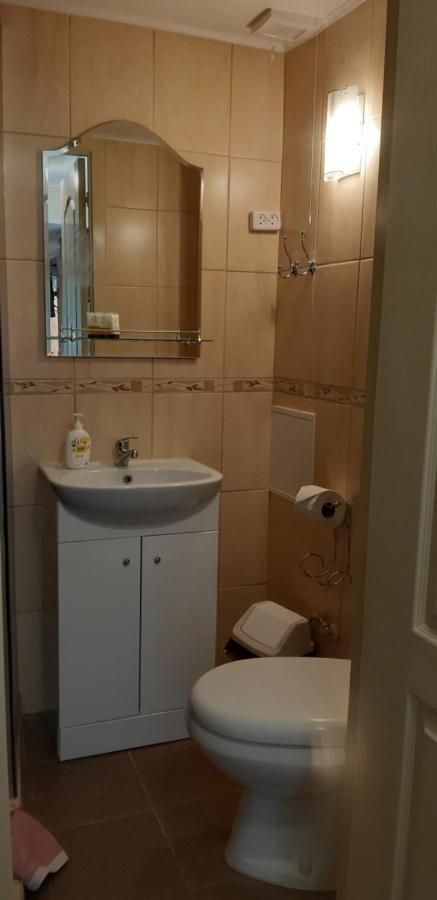 Atmatas Hotel Bernati Luaran gambar