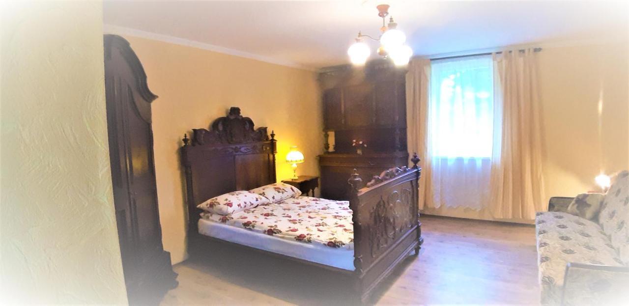Atmatas Hotel Bernati Luaran gambar