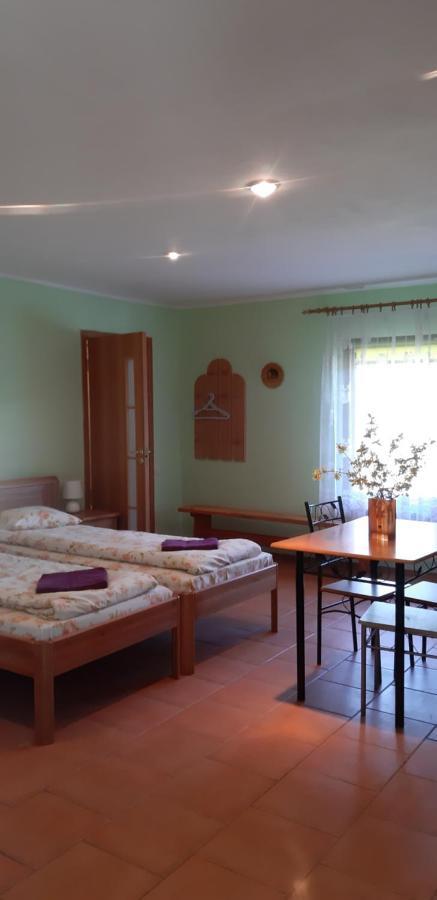 Atmatas Hotel Bernati Luaran gambar