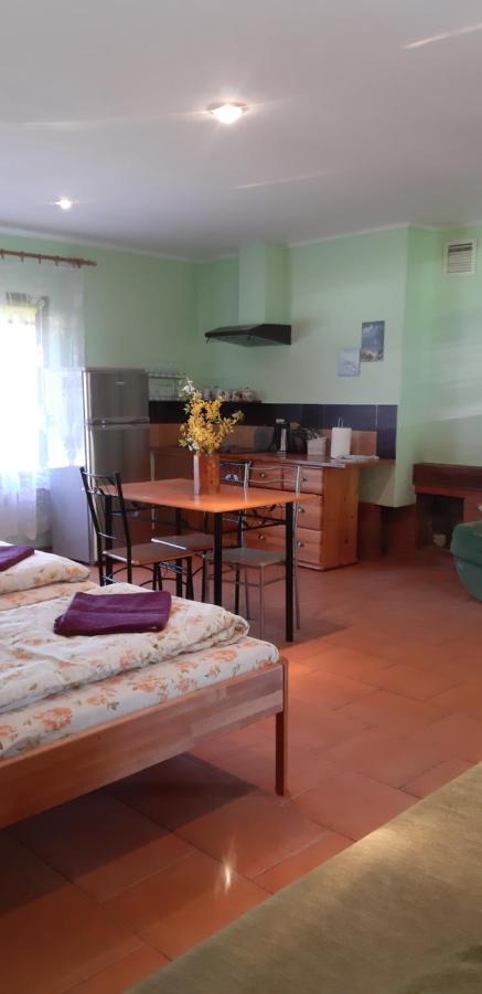 Atmatas Hotel Bernati Luaran gambar
